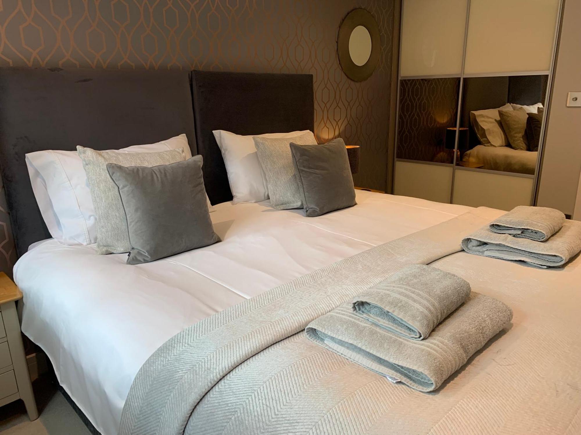 #8 Brunel House Luxury Apartment In Great Malvern Esterno foto